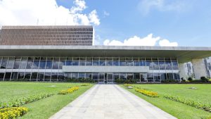 Primeiro quadrimestre do ano registra superávit e superação de metas fiscais no DF