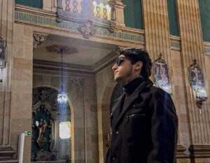 Influenciador Byel viraliza nas redes sociais após publicar vídeo cinematográfico em igreja histórica no centro de São Paulo
