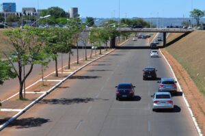 Após reforma do pavimento rígido, via do Buraco do Tatuí é liberada