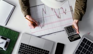 Alta procura por imóveis para alugar é consequência da taxa Selic elevada