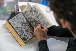 Com cerca de 23 mil exemplares, gibiteca do Espaço Cultural Renato Russo é opção de lazer para todas as idades