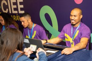 Programa VAI conecta estudantes qualificados com escritórios do mercado financeiro