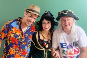 Um mergulho lúdico na música brasileira: Festival Em Cantos apresenta Samba na Areia