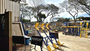 PECs e parquinhos danificados voltam a ganhar vida no DF