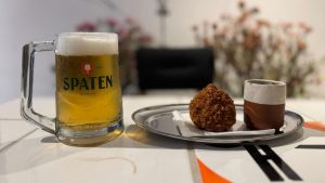 Juscelino Bar celebra o Dia dos Pais com chopp por conta da casa