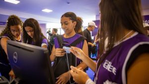 Feira de Oportunidades em Brasília promove inclusão de jovens aprendizes e pessoas com deficiência no mundo do trabalho