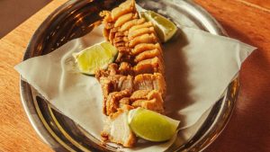 Estufa Botequim aposta em petiscos e coquetelaria criativa