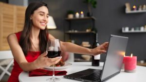 Vinhos S.A. facilita a escolha de rótulos para os brindes de fim de ano