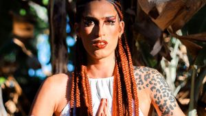 Flor Furacão encerra a temporada 2025 do Raízes Musicais com um espetáculo dedicado à ancestralidade, ao Cerrado e ao jazz