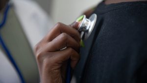 Doenças respiratórias aumentam no verão e exigem atenção redobrada