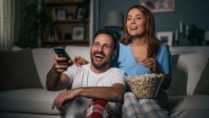 Cinema em casa: ideias simples para criar uma experiência completa