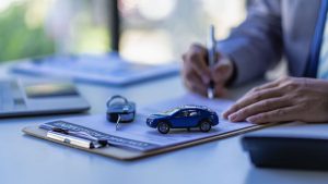 O que você realmente paga ao financiar um carro: juros, IOF e CET