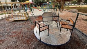 GDF amplia lazer infantil na capital com entrega de parquinho acessível na Asa Norte