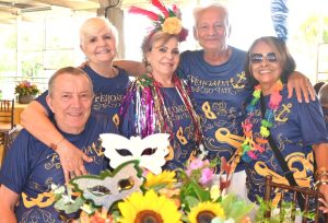 Feijoada do Iate reúne 200 pessoas em festa que mistura samba, rock e gastronomia premium