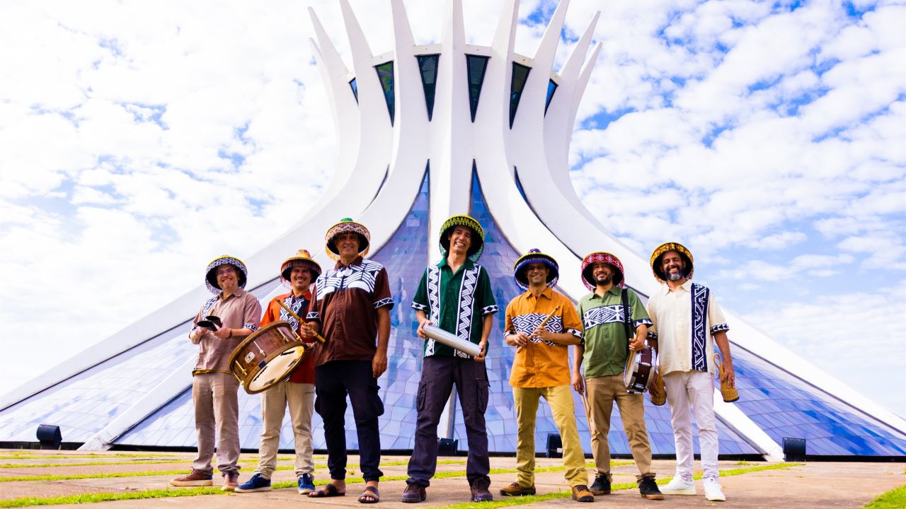 Pé de Cerrado lança álbum Florescer nas plataformas digitais