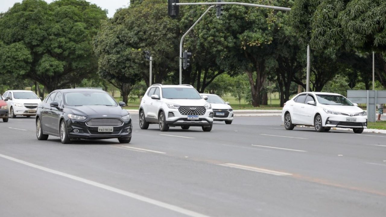 Contribuinte tem até sexta-feira (27) para quitar primeira parcela do IPVA de 2026; veja calendário