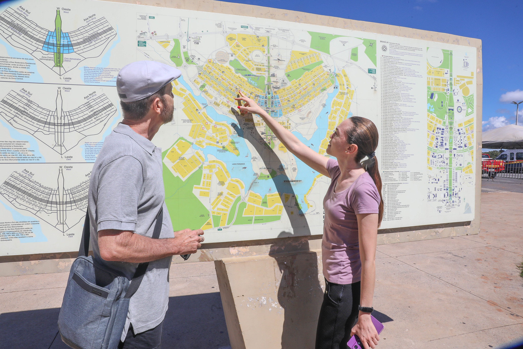 Centros de atendimento ao turista ofereceram opções de diversão para foliões durante o Carnaval