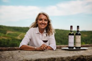 Poder de compra feminino impulsiona mudanças no mercado global do vinho