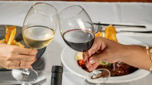 Noite de vinhos e paella promete experiência gastronômica exclusiva no Bla’s Cozinha Criativa