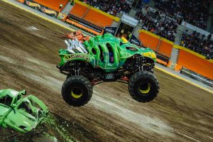 Hot Wheels Monster Trucks Live Chega ao Brasil: O Espetáculo de Velocidade que Faltava