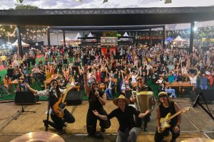 Atrações musicais, dança, cinema e futebol movimentam a programação cultural da 33ª Expotchê