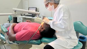 Maio Vermelho destaca cuidados e prevenção do câncer bucal