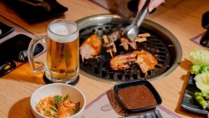 Yakinikuya transforma os jogos da Copa em experiência gastronômica para grupos e torcedores em Brasília