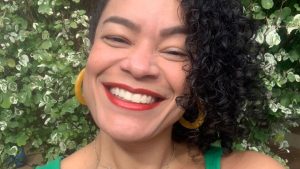 Na Seis transmite Escócia x Brasil com telão gigante e show de Carol Nogueira nesta quarta-feira (24/6),