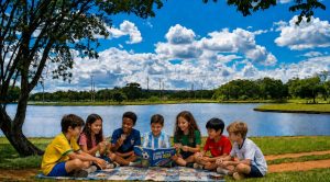 Evento Troca Campeã reúne colecionadores e apaixonados por futebol no Parque da Cidade