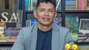 Clube dos Pequenos Leitores recebe Mario Sales com histórias e educação financeira para crianças