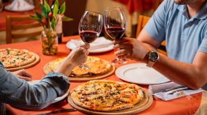 Don Romano celebra o Dia da Pizza unindo tradição italiana e o carinho nacional pelo prato