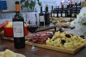 Queijos, vinhos e espumantes: como acertar na harmonização