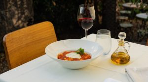A Mano lança menu executivo para quem busca praticidade sem abrir mão da boa gastronomia