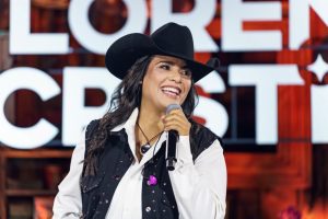 Nova voz do sertanejo, Lorena Cristine é atração da Fazenda Churrascada Brasília