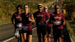 1ª Maratona da Chapada e 12ª Meia Maratona da Chapada reúnem mil atletas e impulsionam o turismo esportivo na Chapada dos Veadeiros