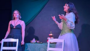 Atriz brasiliense Nicole Basevi amplia carreira entre cinema e teatro em Los Angeles