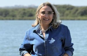 Karl Jeanneth celebra 10 anos do Cheia de Segredos e amplia atuação com novos projetos em Brasília